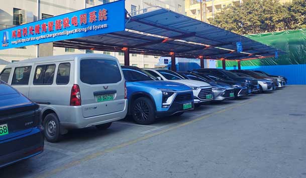 【重卡电动先锋】南宫体育app官网300-400kW重卡充电桩：亮点与应用典范(图1)