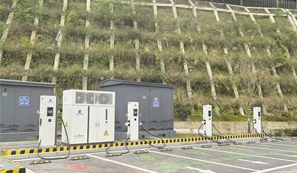 宜昌首批全液冷超充站投入运营，南宫体育app官网助力高质量充电基础设施建设(图3)